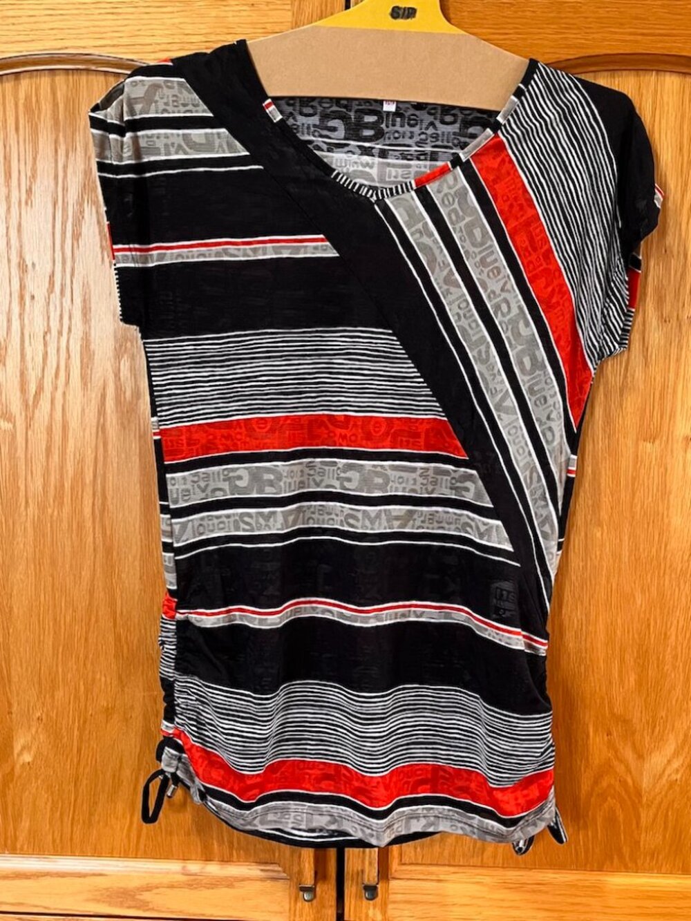 Women's Striped V-Neck Short Sleeve Top - Black, Red & Tan